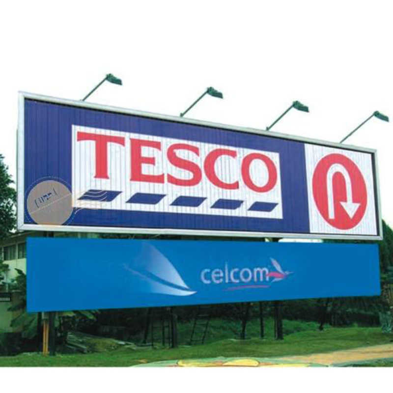 Outdoor media 2-poles PVC Triple Sign with LED Spotlight