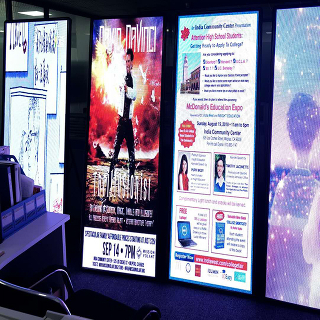 Vertical Portable Digital Display Board LED Video Screen